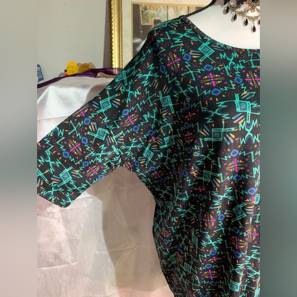 Lularoe Irma Black Graffiti Print Top - Picture 3 of 9